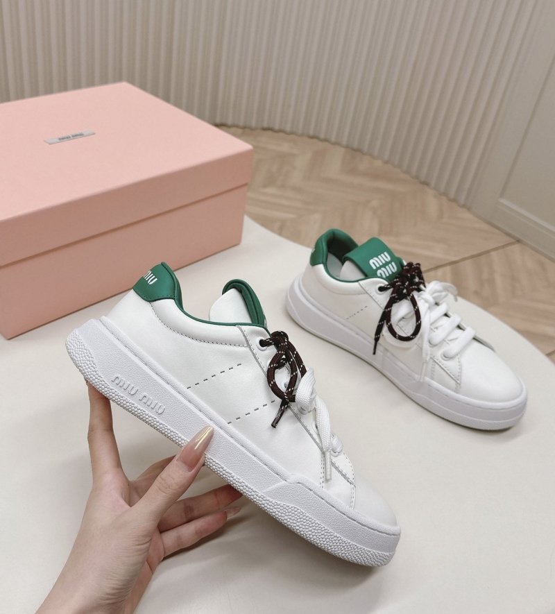 Miu Miu Casual Shoes